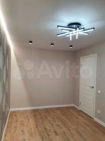 2-к. квартира, 53 м², 6/9 эт.