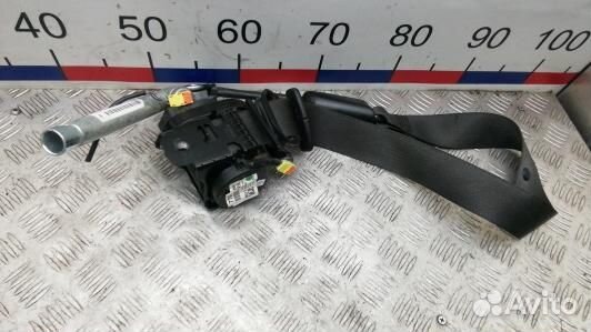 Ремень безопасности с пиропатроном сиденья передне