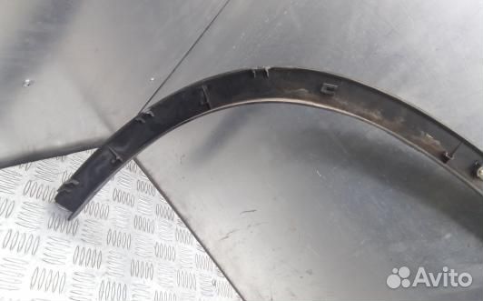 Молдинг крыла заднего правого nissan X-trail T31