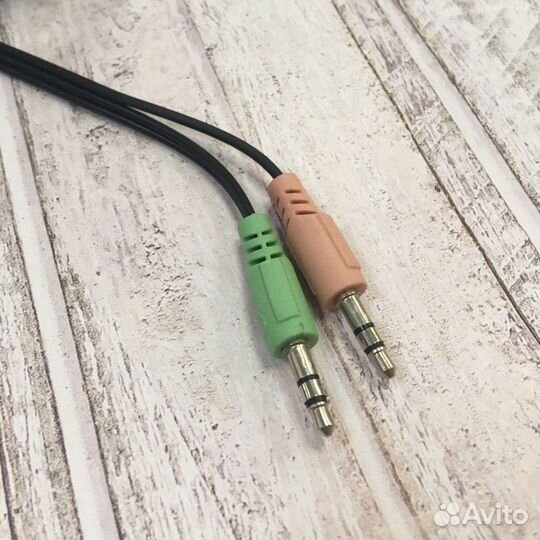 Проводные наушники с микрофоном RH 512