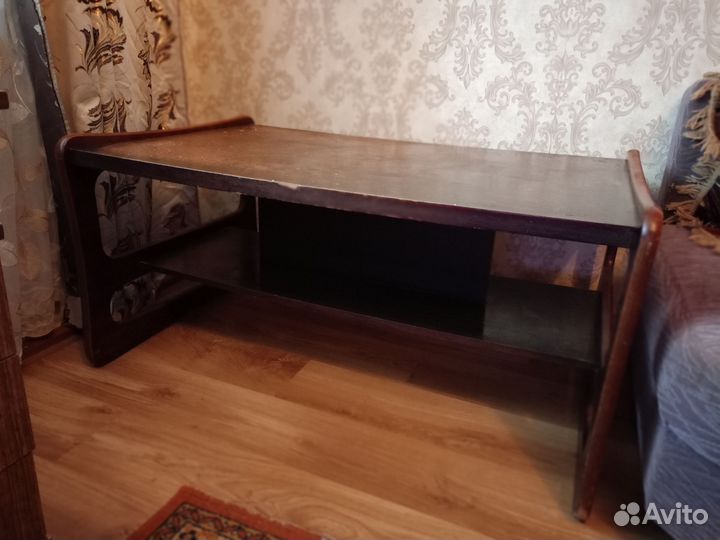 Журнальный столик бу