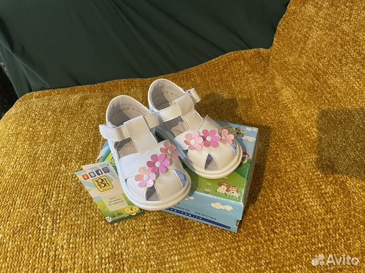 Новые туфли детские для девочки 20 размер