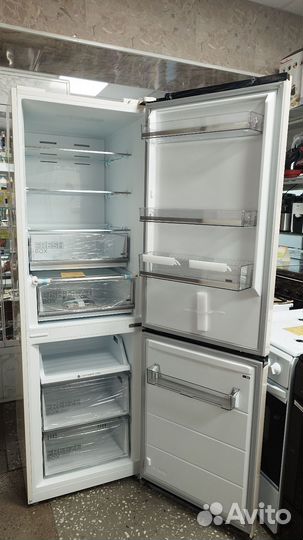 Холодильник новый