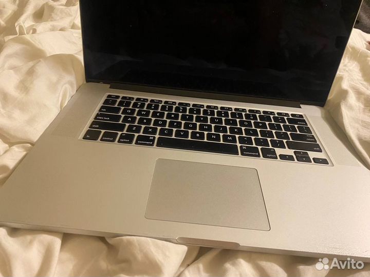 Apple MacBook pro 15 retina