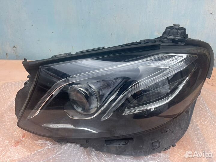 Фара левая оригинальная Mercedes-Benz w213