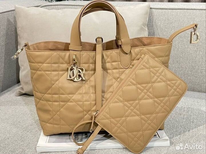 Сумка Dior Toujour