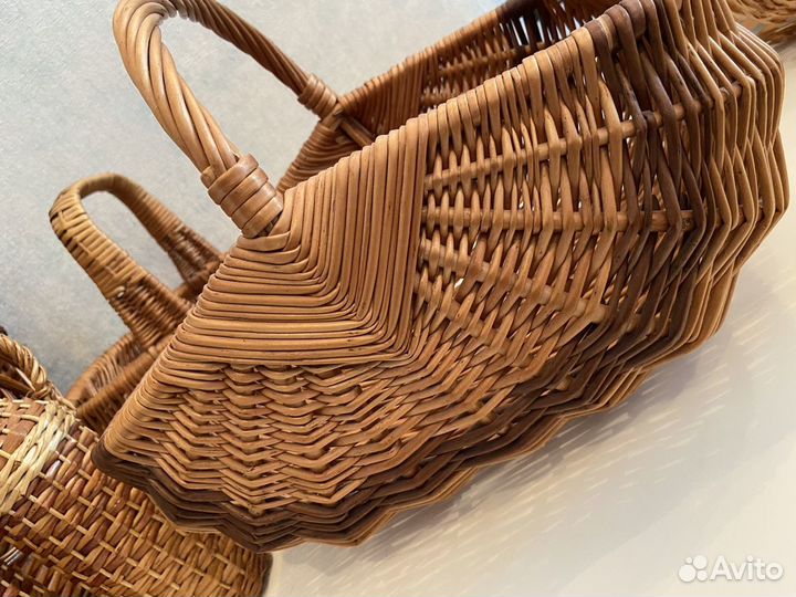 Корзина плетёная