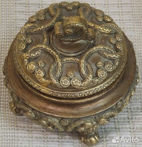 Шкатулка для украшений