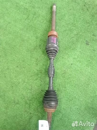 Привод toyota noah ZRR85 3ZR-FAE 4WD контрактная