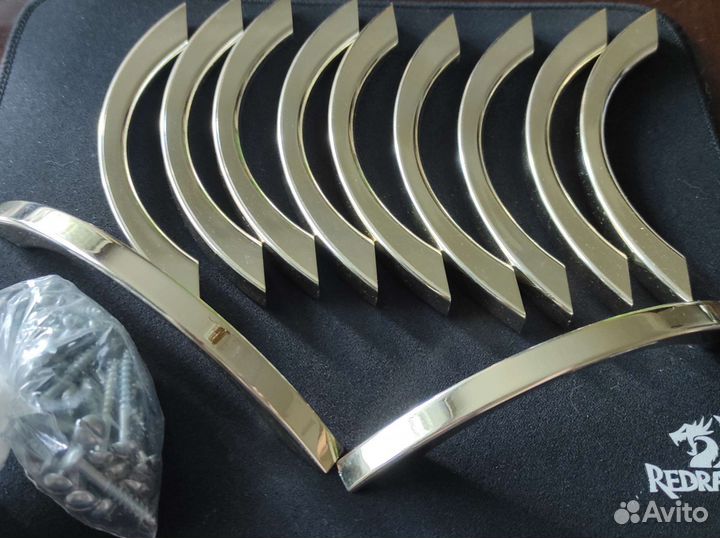 Мебельные ручки новые