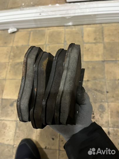 Тормозные диски и колодки