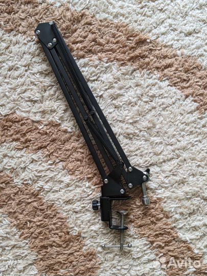 Пантограф для микрофона