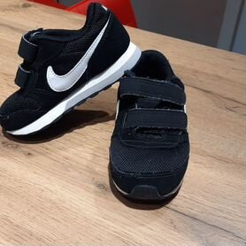 Кроссовки nike детские 23.5