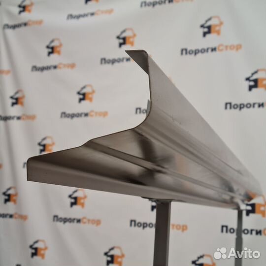 Кузовной порог правый Kia Cerato ремкомплект