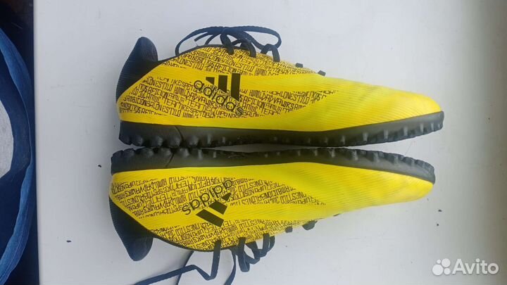 Сороконожки Адидас Месси 45 размера