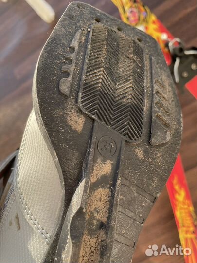 Лыжи беговые 130 см с ботинками 31 размер