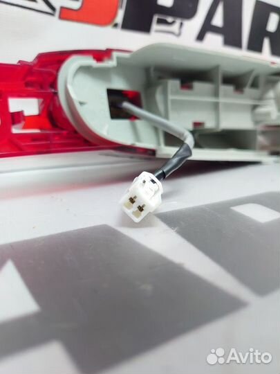 Фонарь задний (стоп сигнал) Mazda 3 BL (2008—2011)