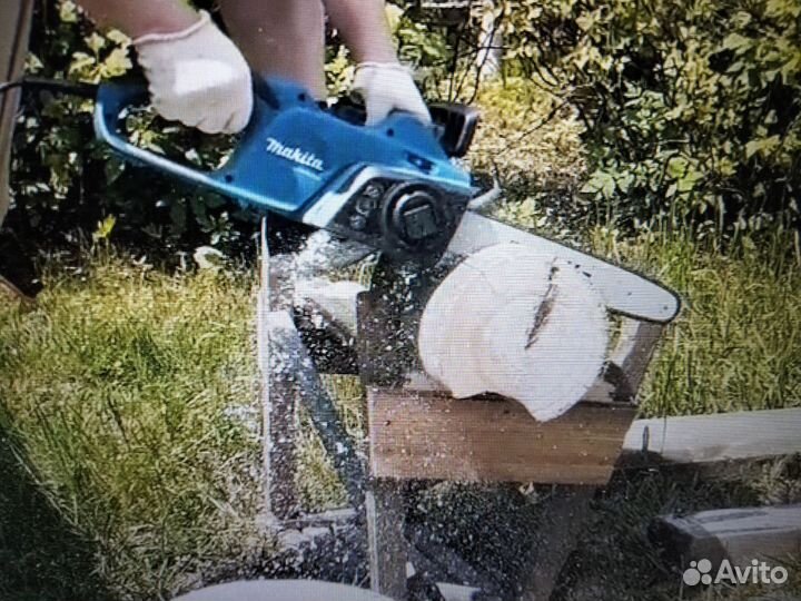 Электропила цепная Makita UC3541A