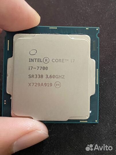 Процессор Intel Core i7 7700
