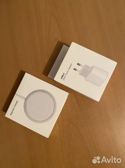 Беспроводная зарядка для iPhone Magsafe