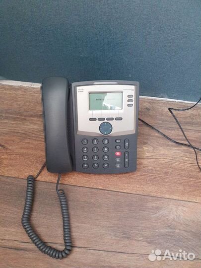 Ip телефон Cisco spa303