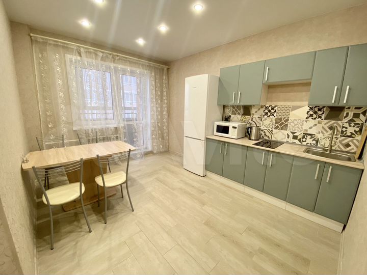 2-к. квартира, 50 м², 11/17 эт.