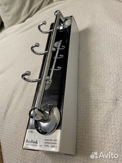 Полотенцедержатель трубчатый на 3 крючка