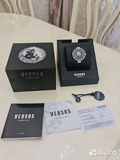 Versace versus часы