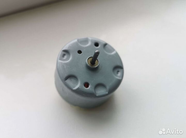 Мoтоp RF-500TB-12560 щетки робота пылесоса