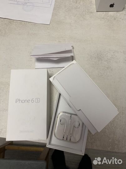 Наушники iPhone 6s