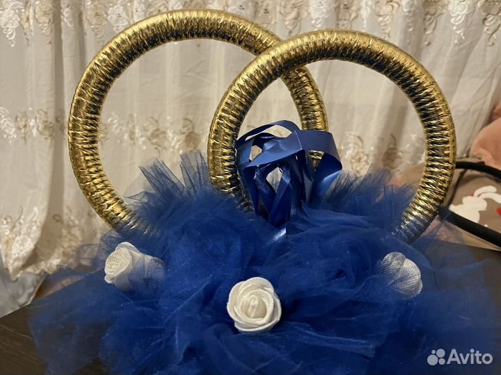 Кольца на машину и коробка для конвертов