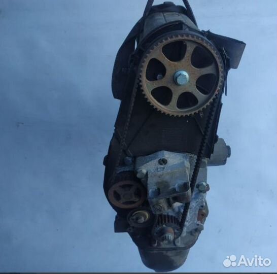 Двигатель Volkswagen Caddy 1.6 AEE