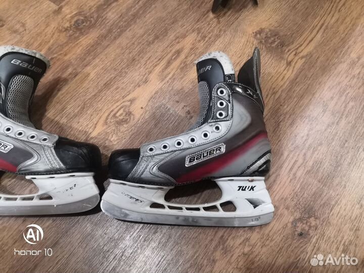 Хоккейные коньки bauer x5.0 4ee