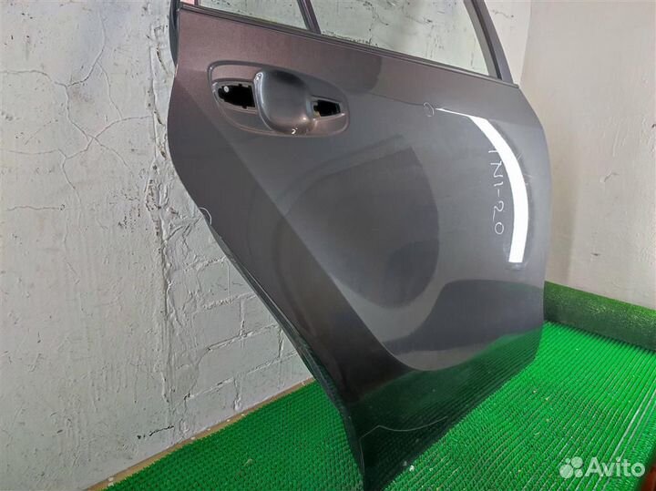 Дверь задняя правая Toyota Verso R2 2009
