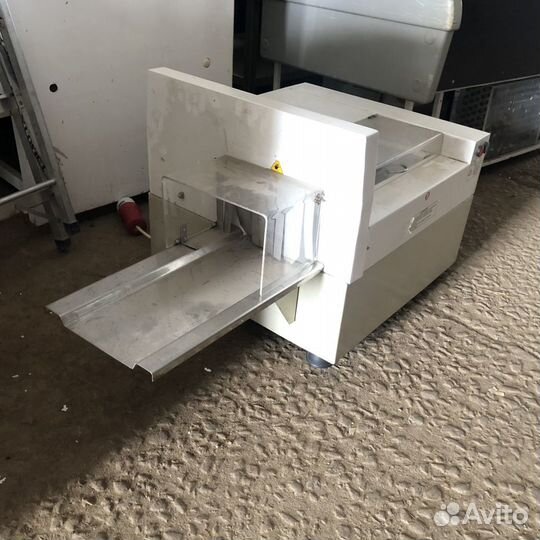 Хлеборезка болгарпродмаш ахм-300Т