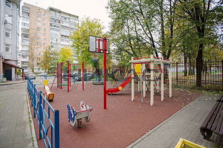 2-к. квартира, 80 м², 6/9 эт.