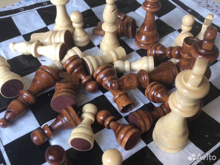 Шахматные фигуры