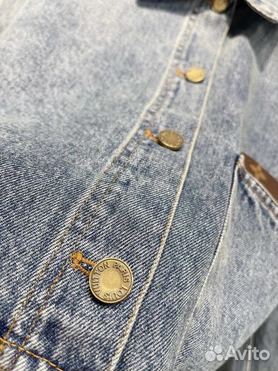 Джинсовая куртка женская LV