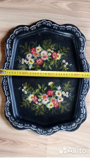 Подносы жестяные, под Жостово