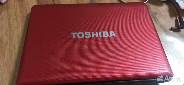 Нетбук Toshiba nb 510