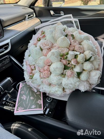 Пионы, букет из пионов с доставкой