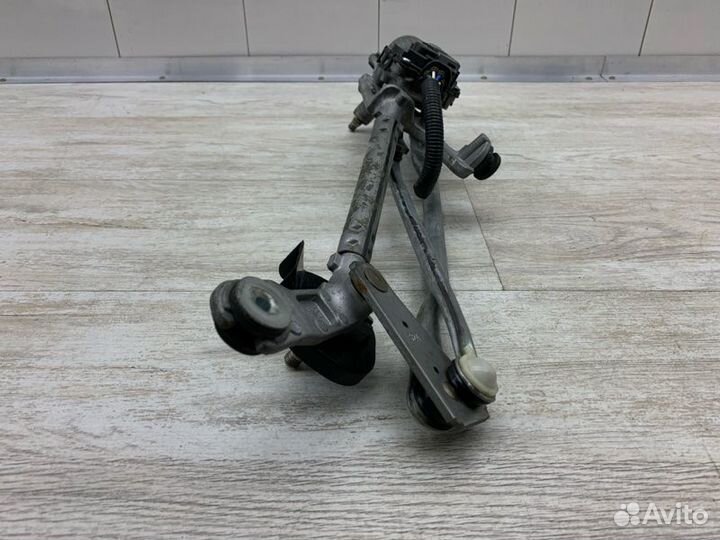 Трапеция дворников Toyota C-Hr Hybrid хэтчбек