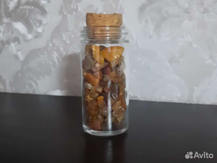 Янтарь натуральный сувенир