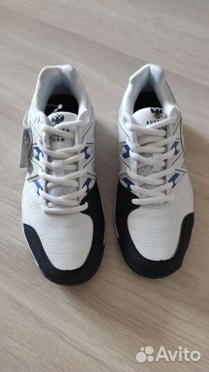 Кроссовки forward