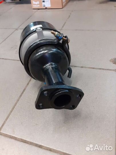 Энергоаккумулятор 12/16 клиновой тормоз MB