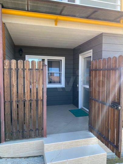 2-к. квартира, 53 м², 1/3 эт.