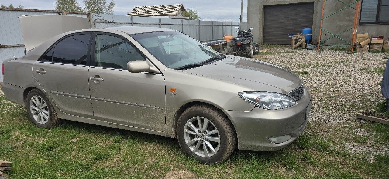 Toyota Camry: фото владельца