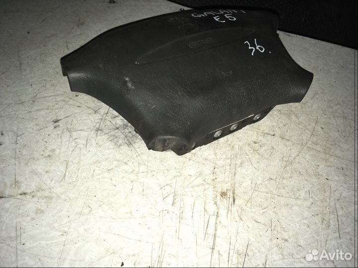 Подушка airbag Mitsubishi Galant E5