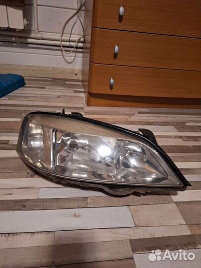 Opel astra j фара левая правая