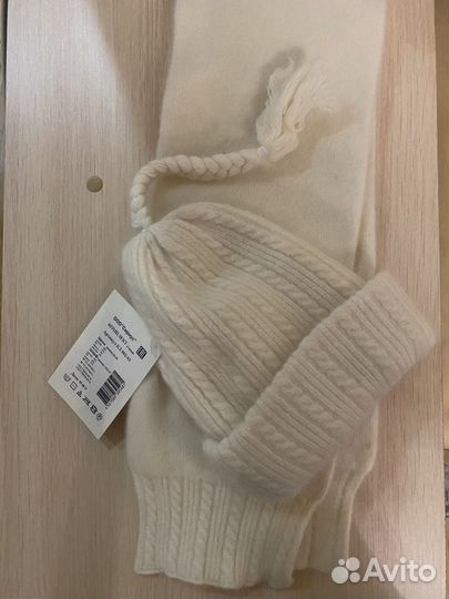 Комплект шапка и шарф для девочки